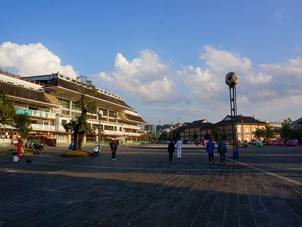腾越文化广场