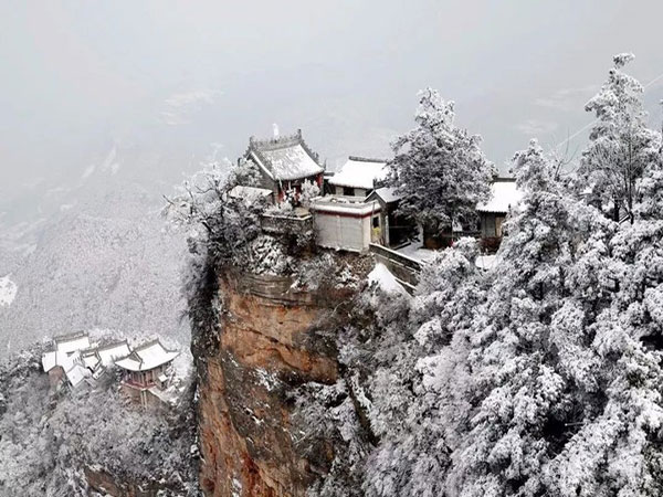 鸡足山