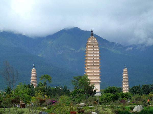 崇圣寺三塔