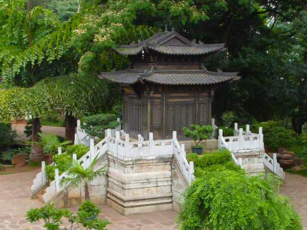 金殿