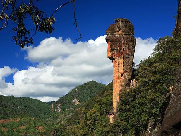 黎明老君山