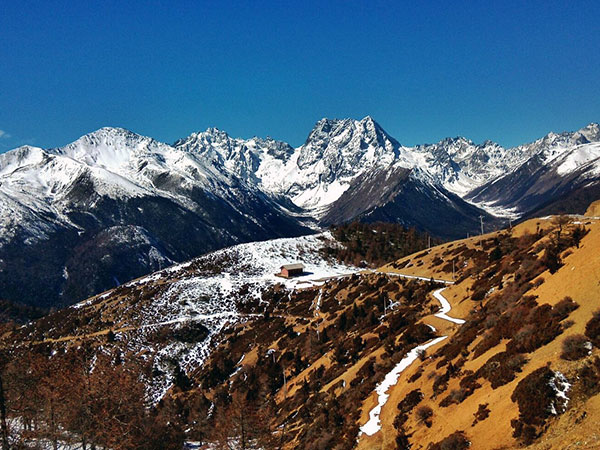 白马雪山