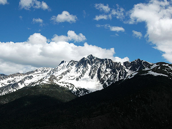 白马雪山