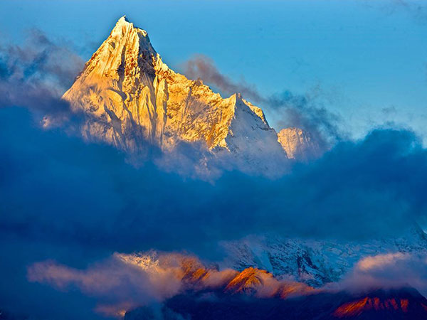 梅里雪山